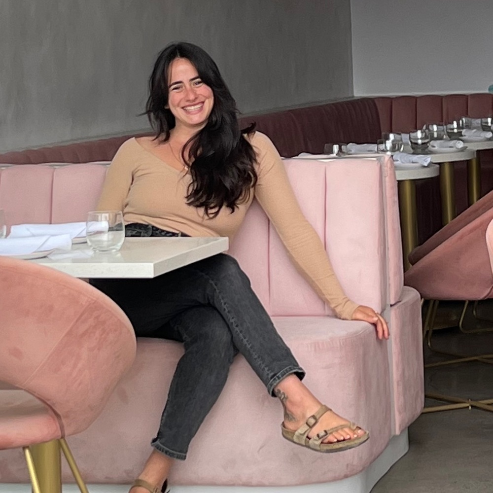 Meet your Posher, Lana